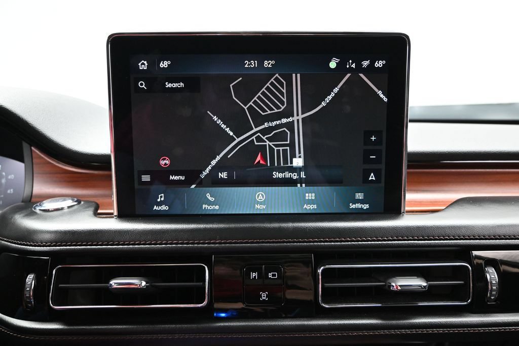 Used 2022 Lincoln Aviator Reserve w/ Equipment Group 201A AWD/4WD image 38