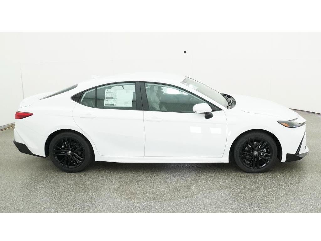 New 2026 Toyota Camry SE FWD image 11