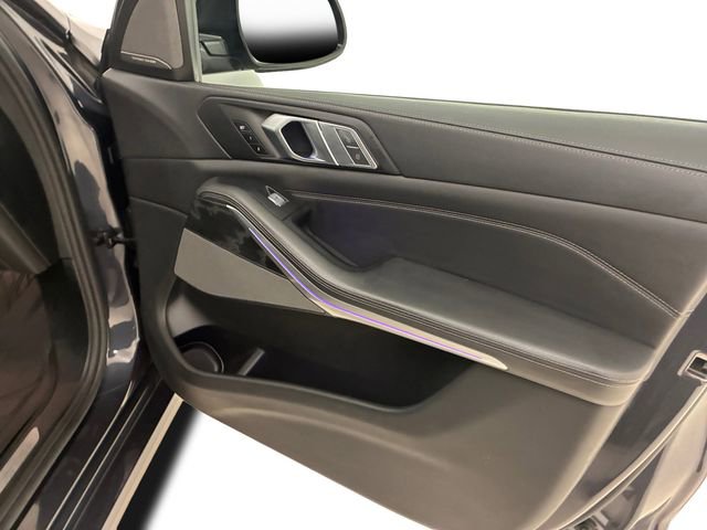 Used 2020 BMW X7 xDrive40i w/ Premium Package image 15