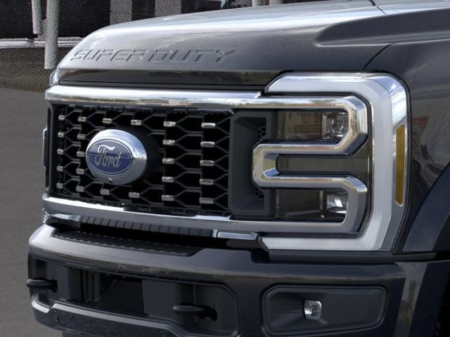New 2026 Ford F450 Platinum w/ FX4 Off-Road Package AWD/4WD image 17