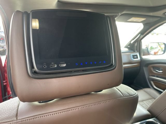 Used 2023 Nissan Titan Platinum Reserve w/ Moonroof Package RWD image 18
