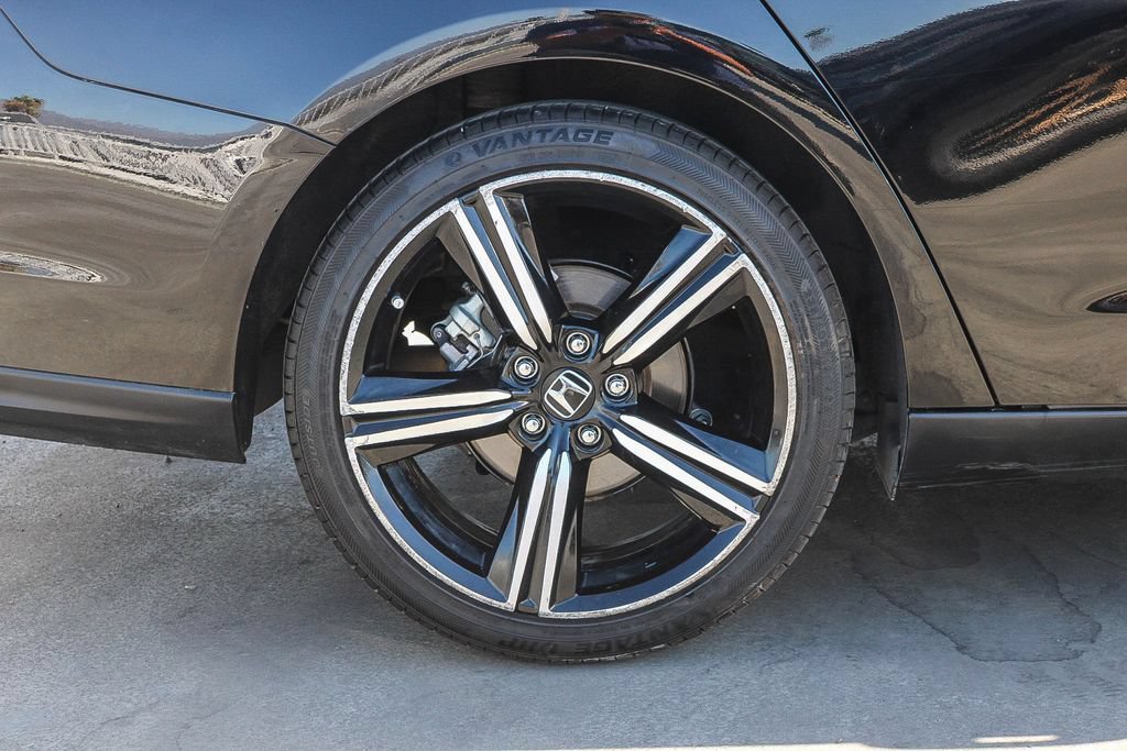 Used 2024 Honda Accord Sport image 12