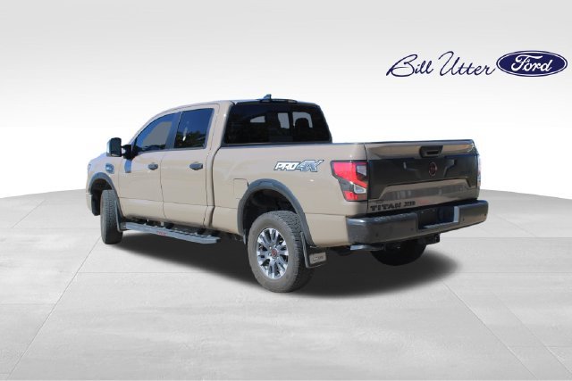 Used 2023 Nissan Titan PRO-4X w/ Pro-4x Convenience Package AWD/4WD image 7