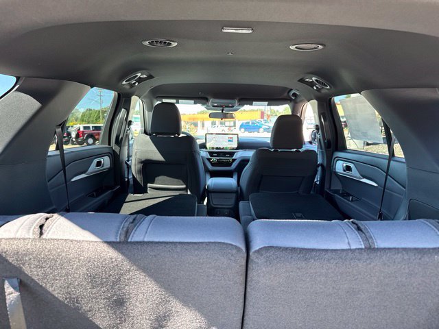 New 2027 Ford Explorer Active RWD image 19