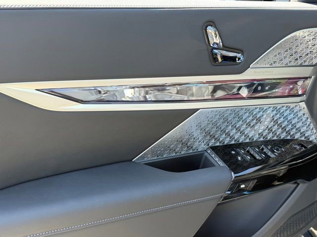 New 2026 BMW 760i xDrive w/ Executive Package image 15