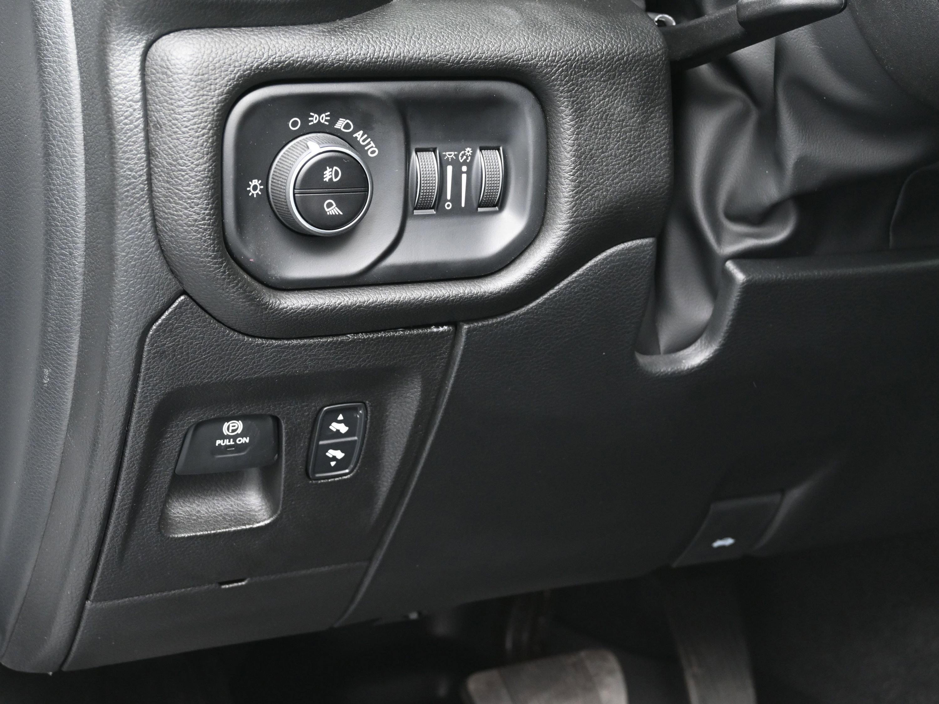 Used 2025 RAM 1500 Rebel w/ Rebel Level 2 Equipment Group image 21