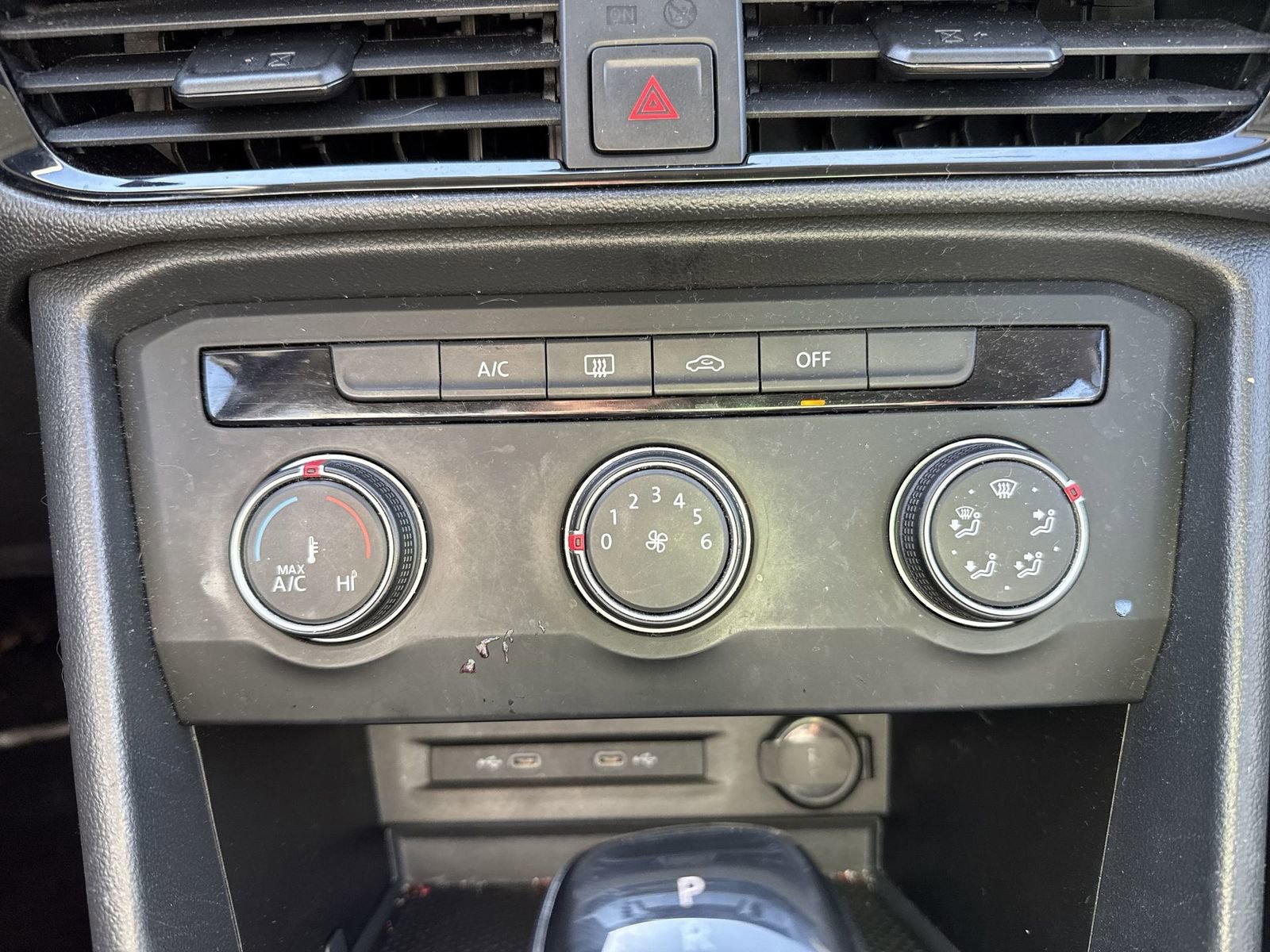 Used 2022 Volkswagen Taos S image 20