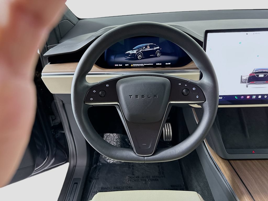 Used 2024 Tesla Model X AWD/4WD image 12