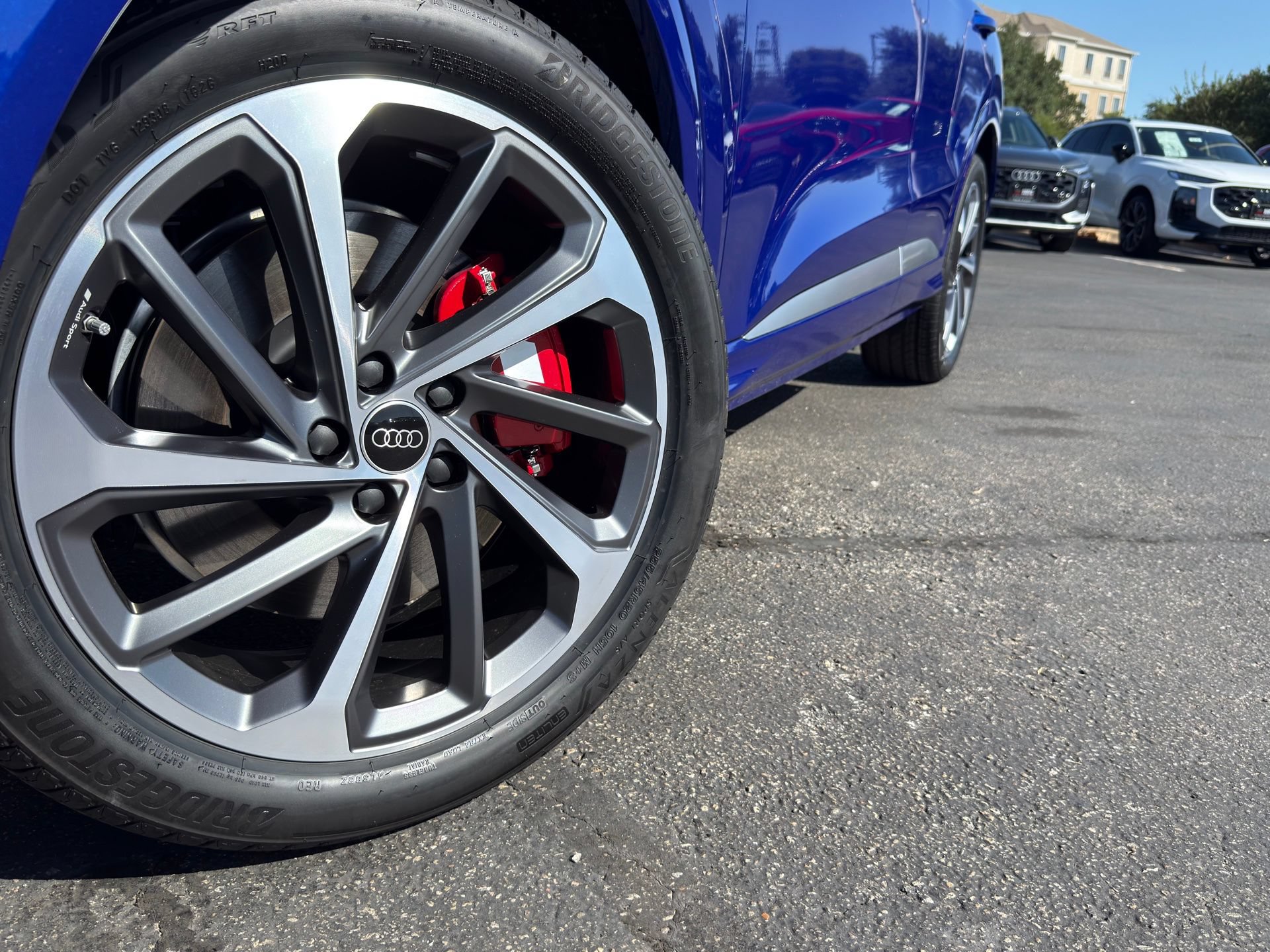 New 2026 Audi SQ5 Premium AWD/4WD image 4