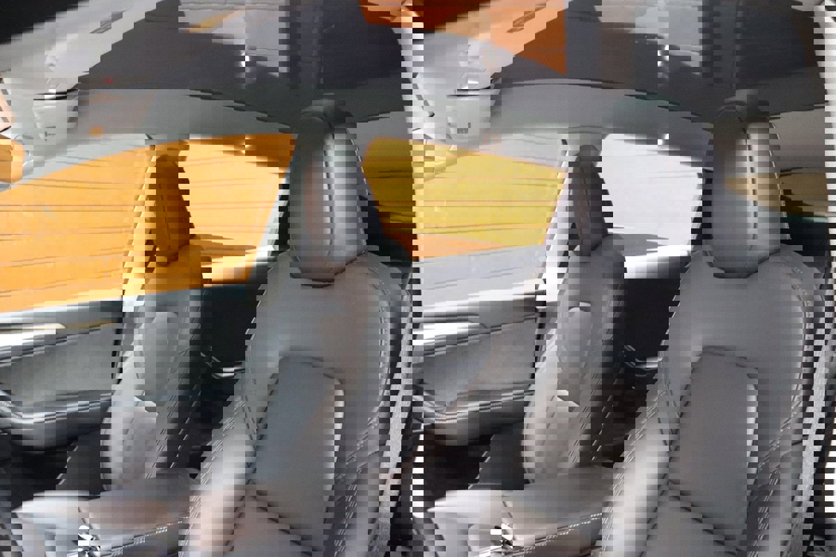 Used 2023 Tesla Model Y Long Range image 42