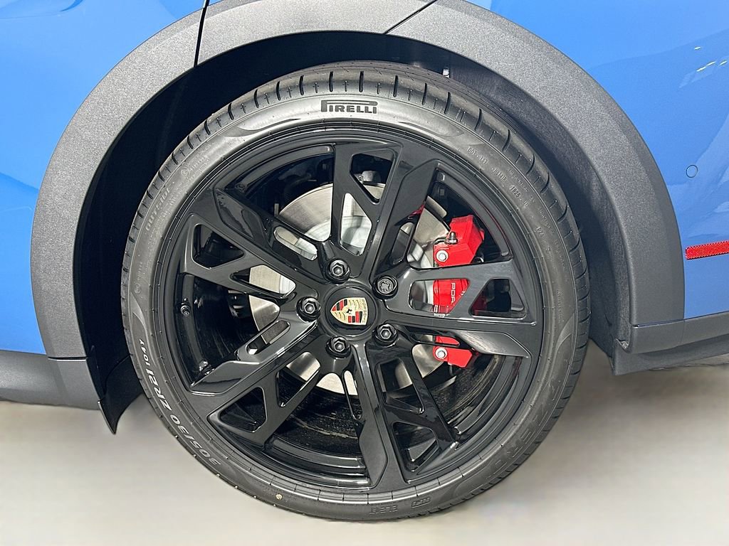 New 2026 Porsche Taycan 4S AWD/4WD image 34