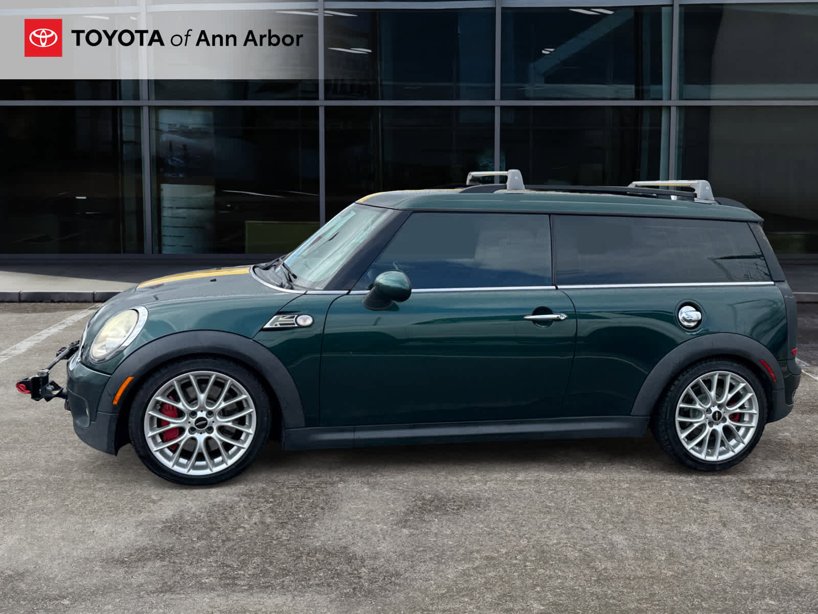 Used 2010 MINI Cooper Clubman John Cooper Works image 8