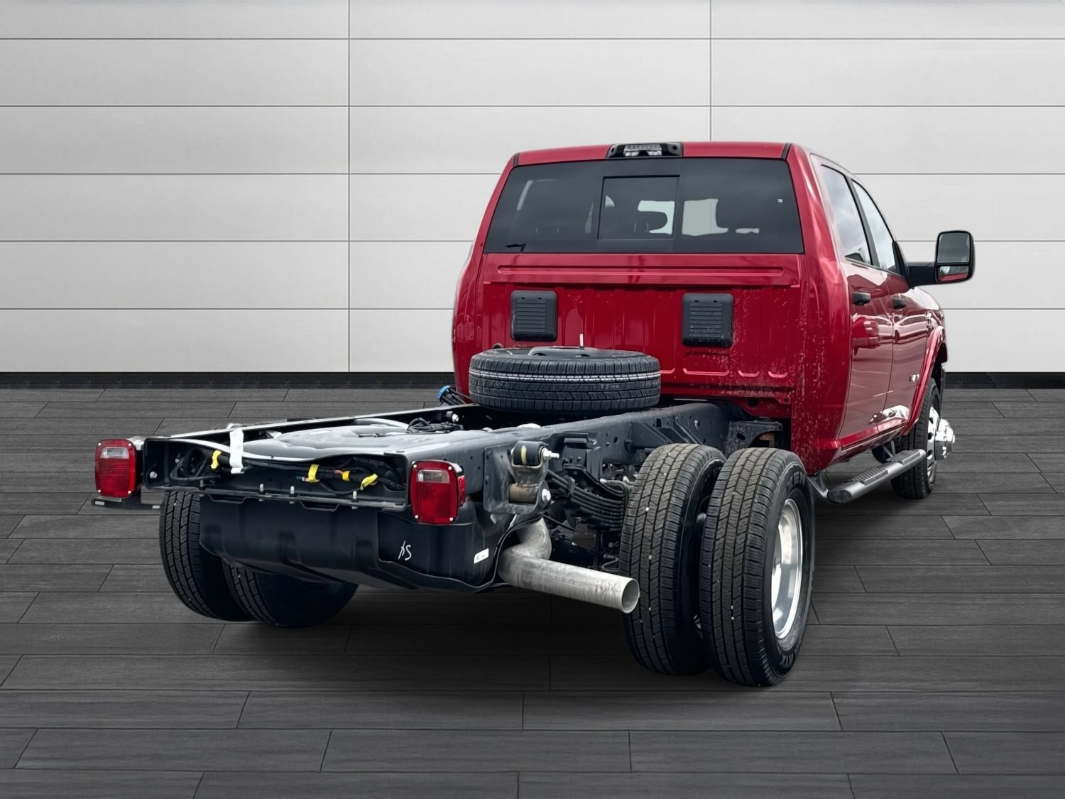 New 2026 RAM 3500 Big Horn AWD/4WD image 4
