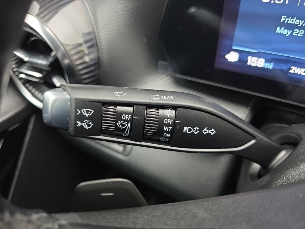 Used 2026 Chevrolet Equinox LT AWD/4WD image 27