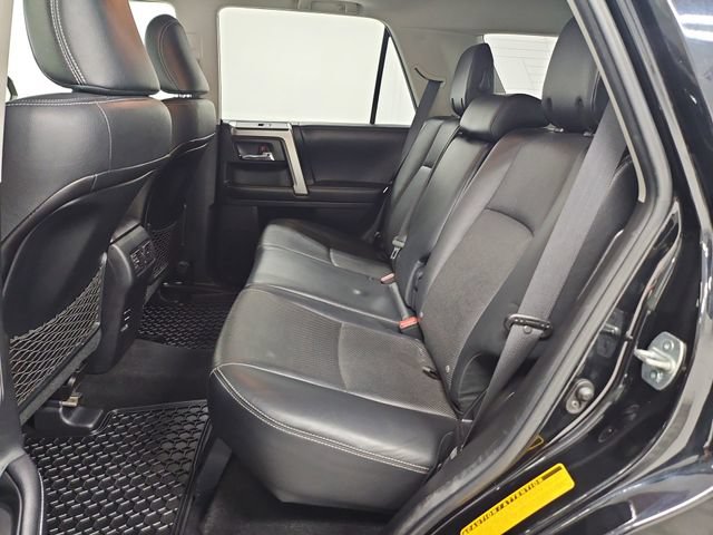 Used 2016 Toyota 4Runner SR5 AWD/4WD image 27
