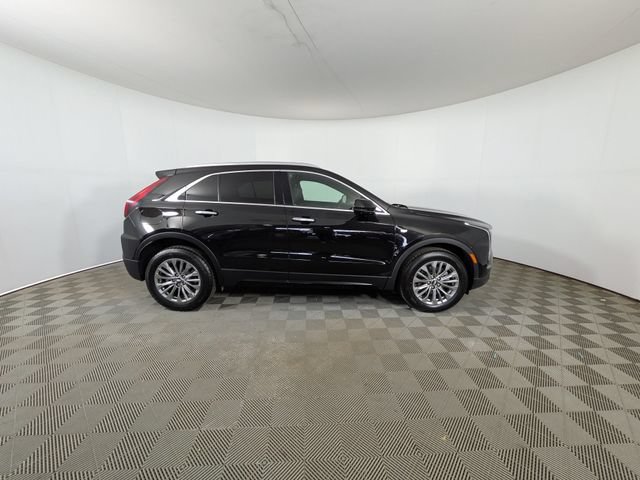 Certified 2025 Cadillac XT4 Premium Luxury FWD image 30