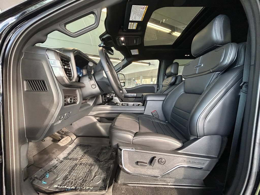 New 2026 Ford F350 Platinum AWD/4WD image 9