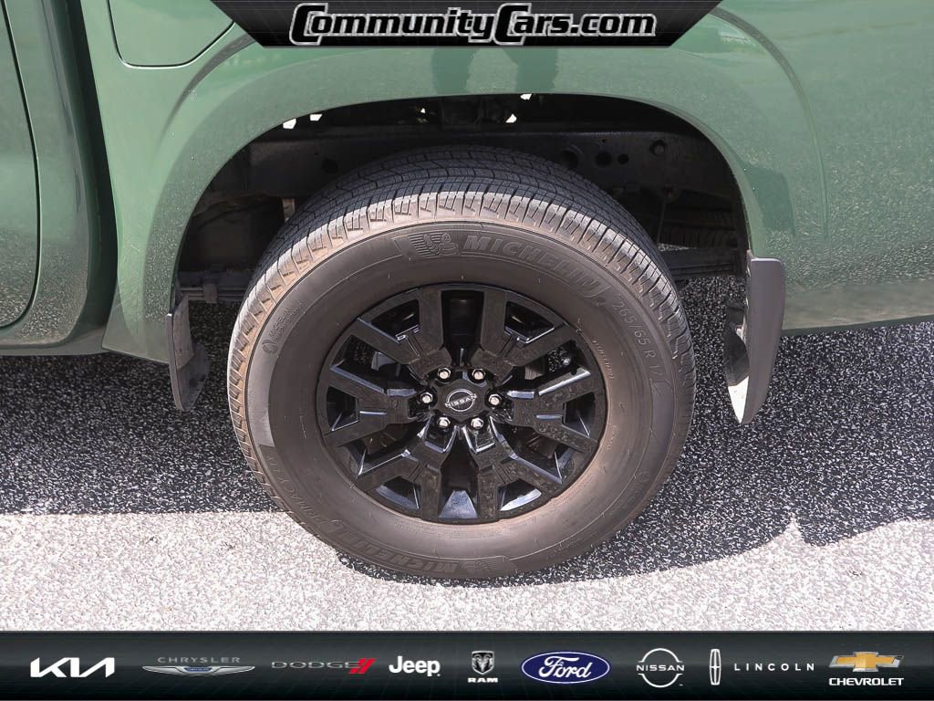 Used 2023 Nissan Frontier SV w/ SV Convenience Package image 4