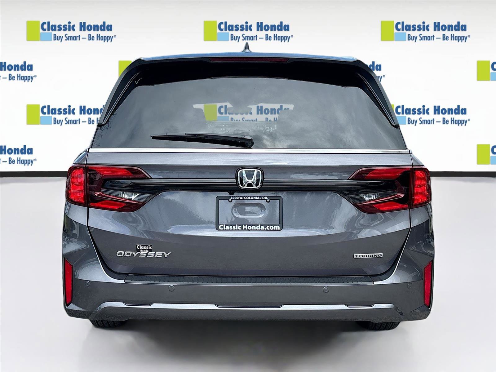 New 2026 Honda Odyssey Touring image 7
