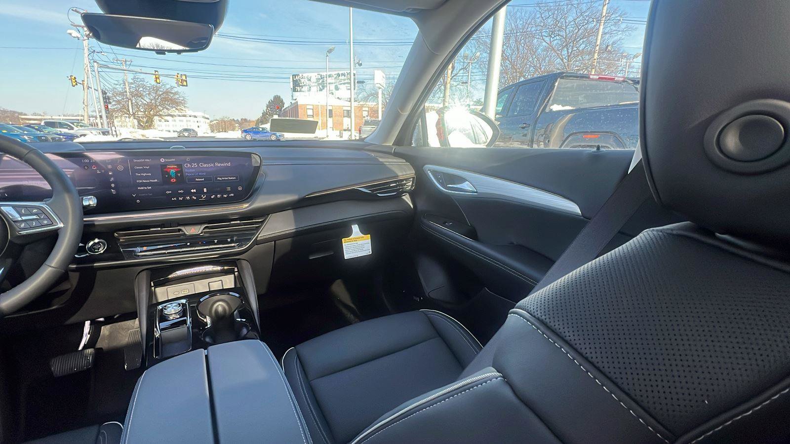 New 2026 Buick Envision Avenir image 25