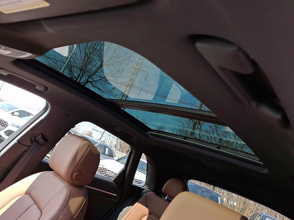 Certified 2025 Audi Q3 2.0T Premium Plus w/ Premium Plus Package image 20