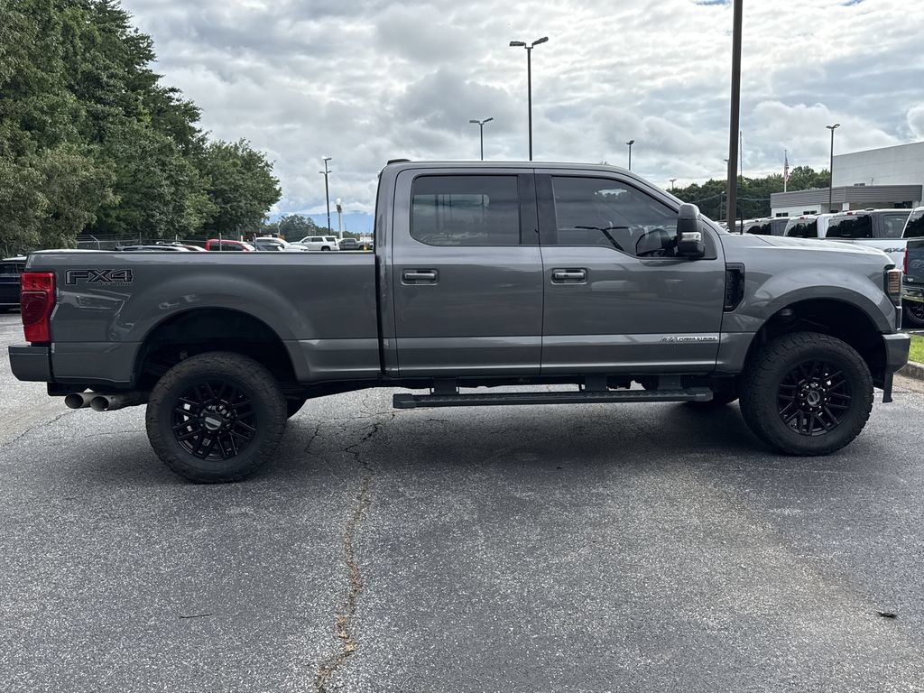 Used 2022 Ford F350 Lariat w/ Black Appearance Package AWD/4WD image 8