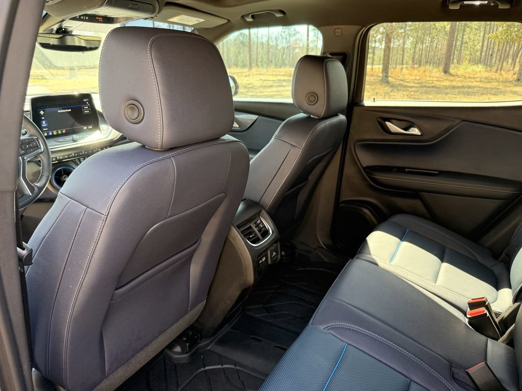 New 2025 Chevrolet Blazer RS w/ Driver Confidence II Package FWD image 28