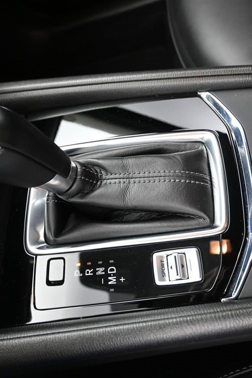 Used 2021 MAZDA CX-5 Touring image 17