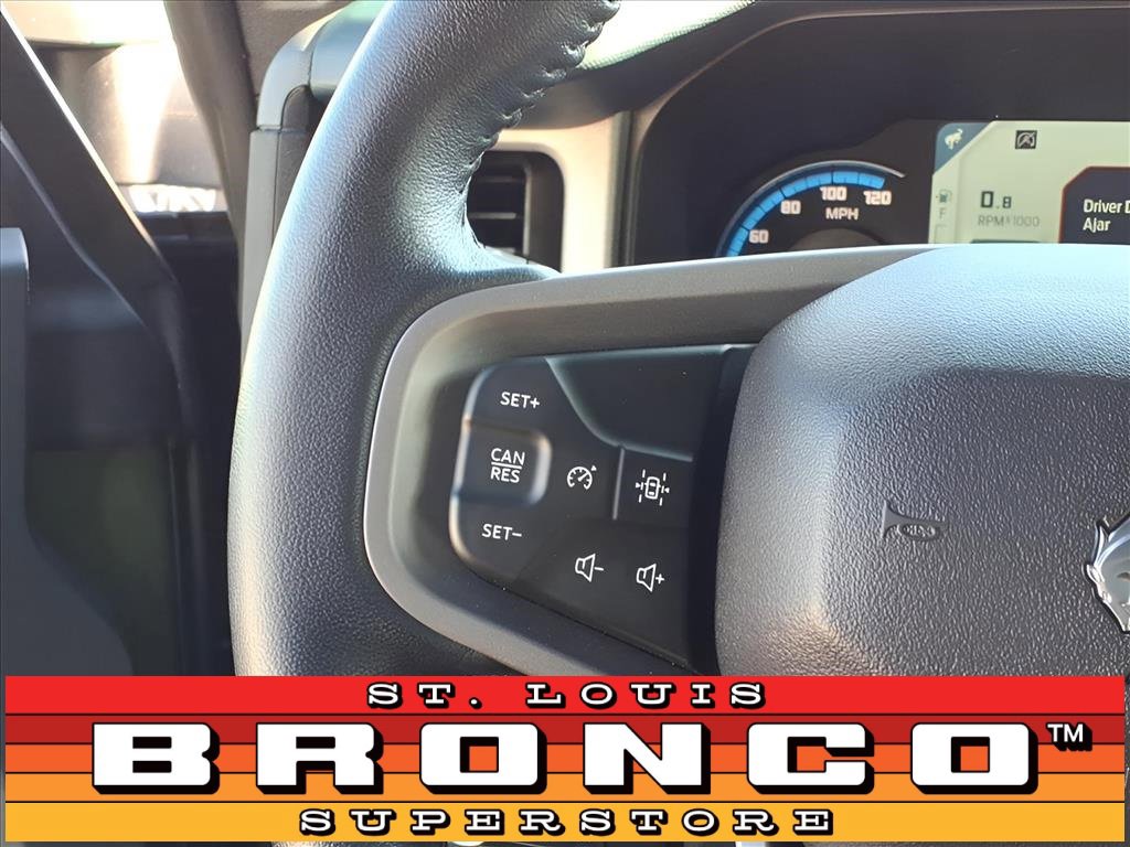 Used 2024 Ford Bronco Outer Banks image 13