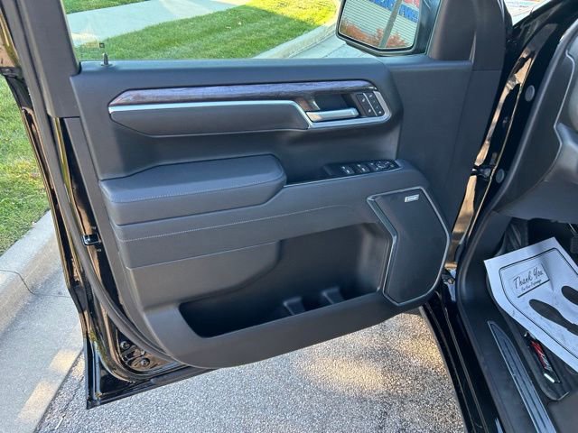 New 2026 Chevrolet Silverado 1500 LTZ w/ LTZ Premium Package image 16
