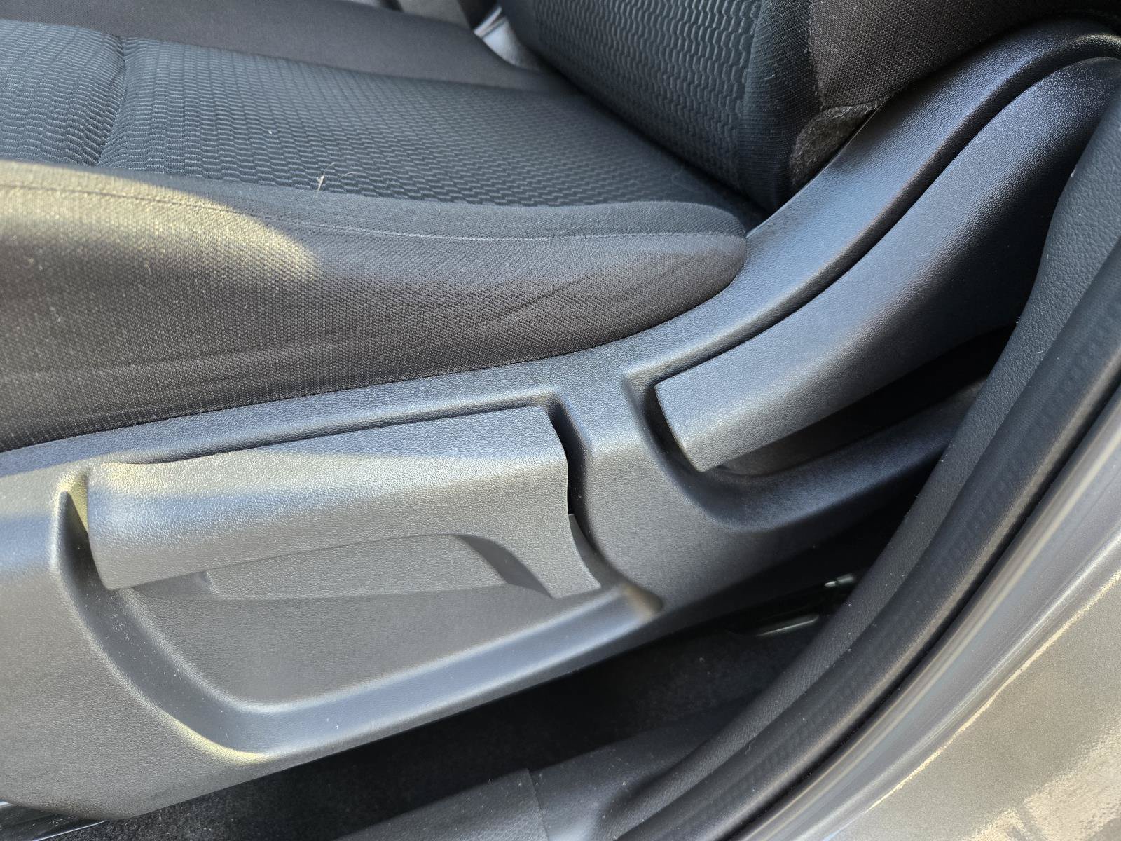 Used 2021 Nissan Rogue Sport S FWD image 22