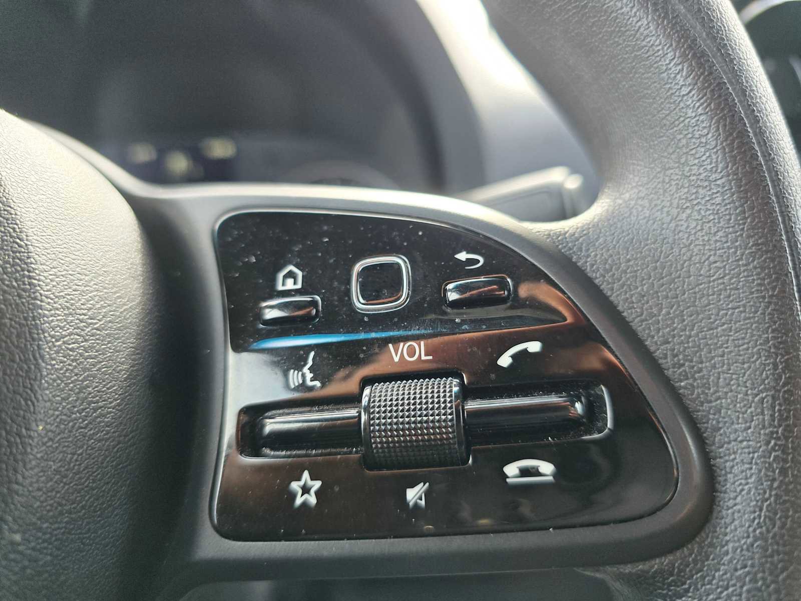 Used 2024 Mercedes-Benz Sprinter 2500 image 30