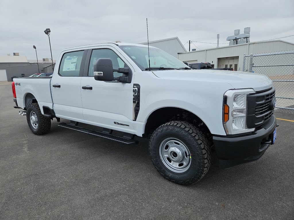 New 2026 Ford F350 XL w/ XL Off-Road Package AWD/4WD video 1