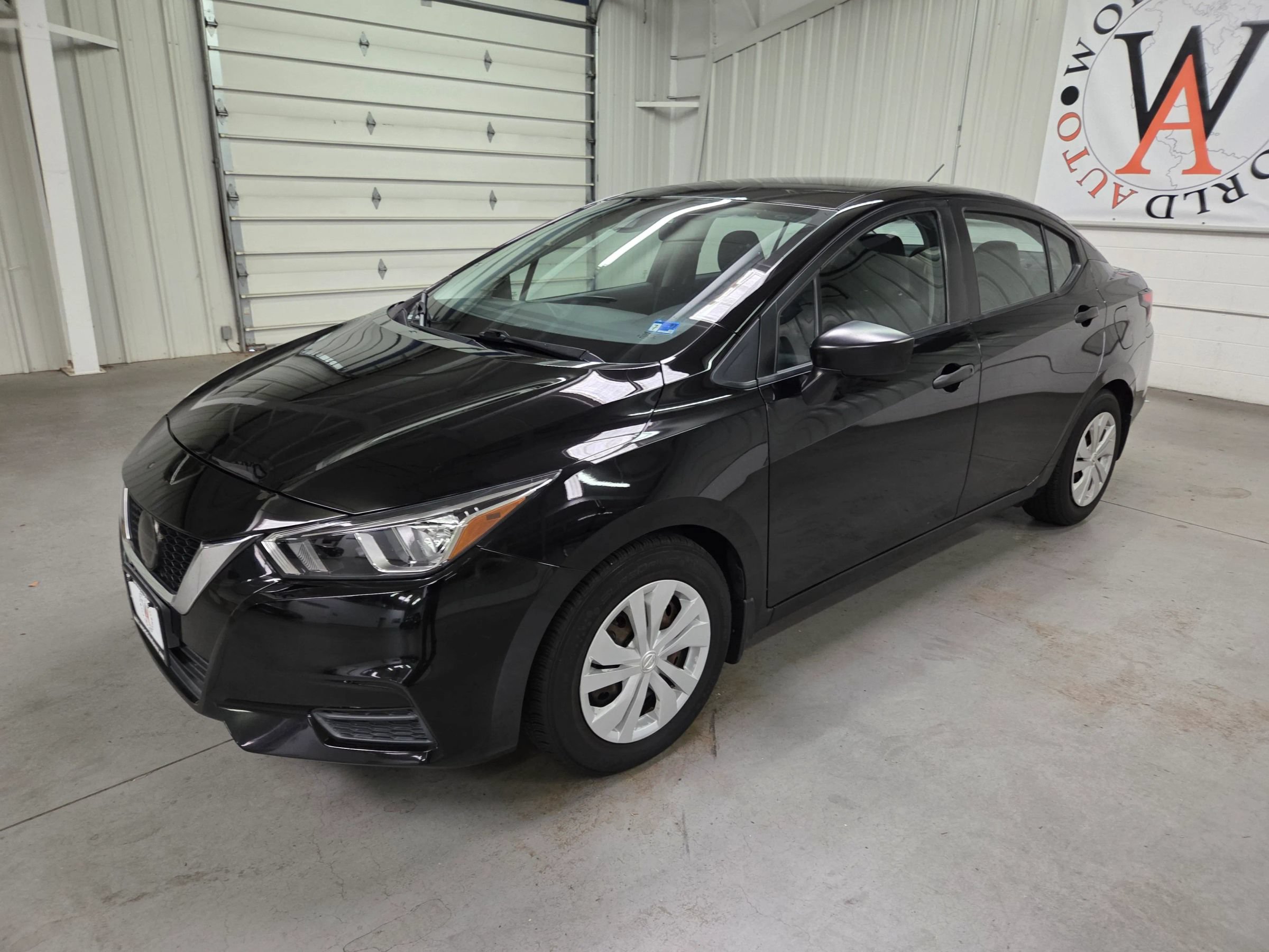 Used 2020 Nissan Versa S FWD image 2