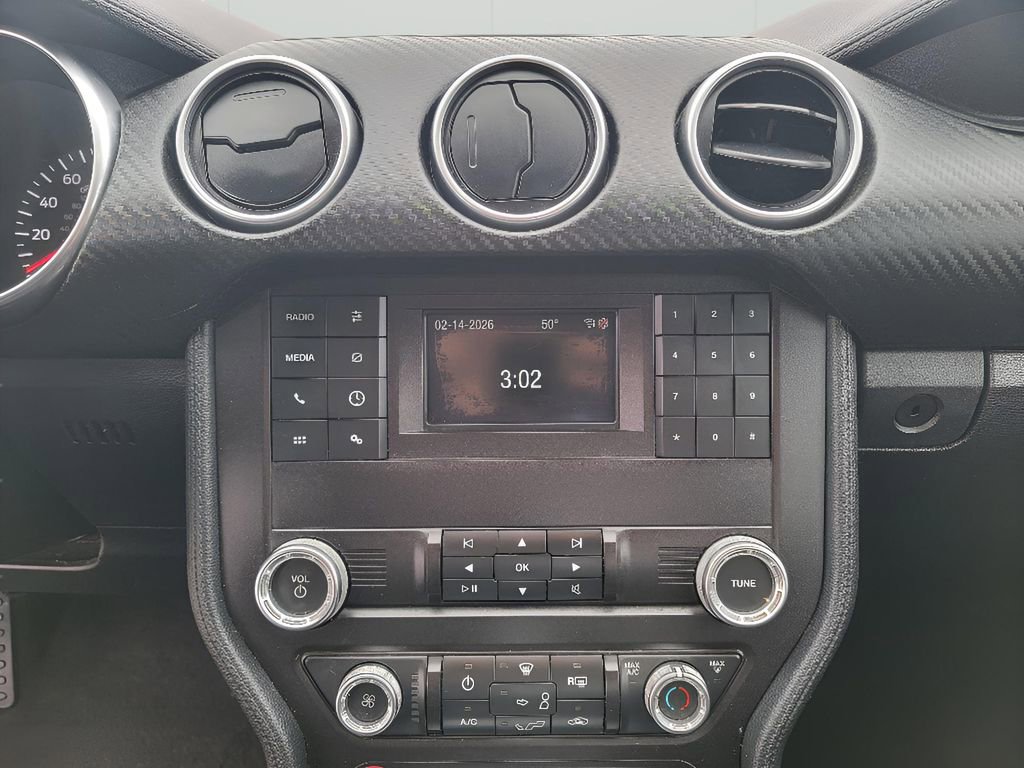 Used 2019 Ford Mustang Coupe image 17