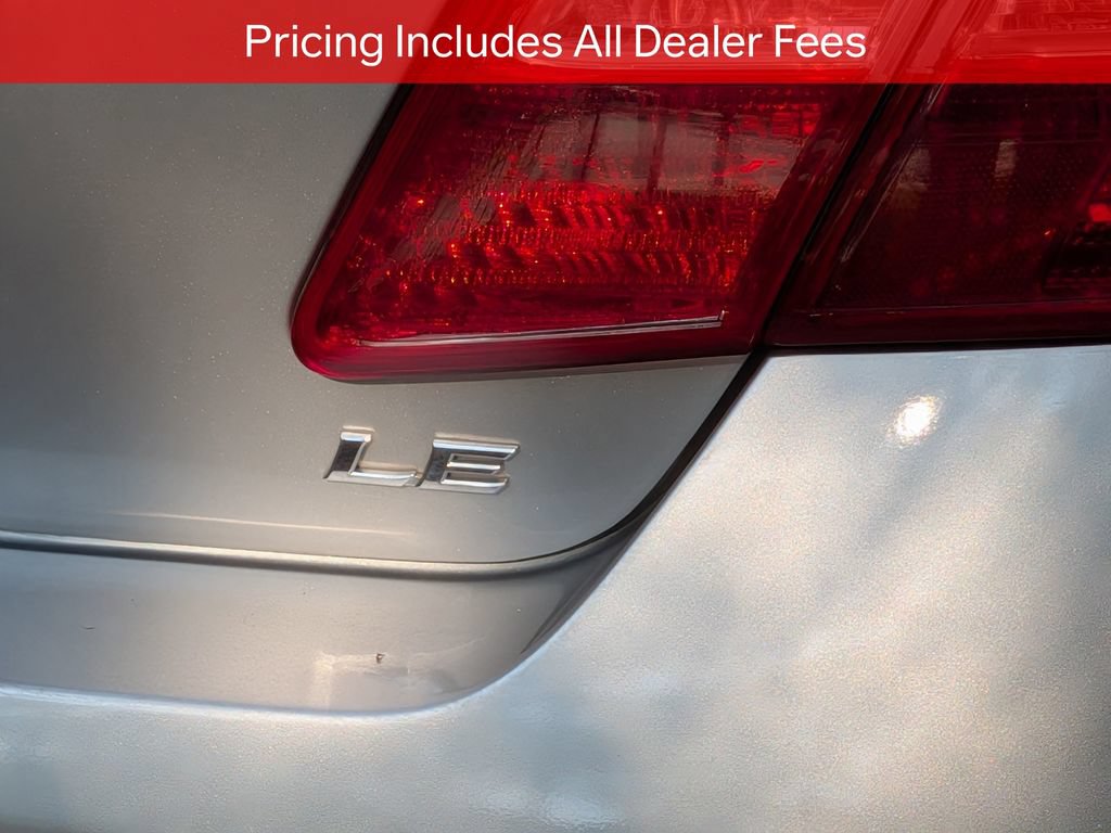 Used 2007 Toyota Camry LE FWD image 8