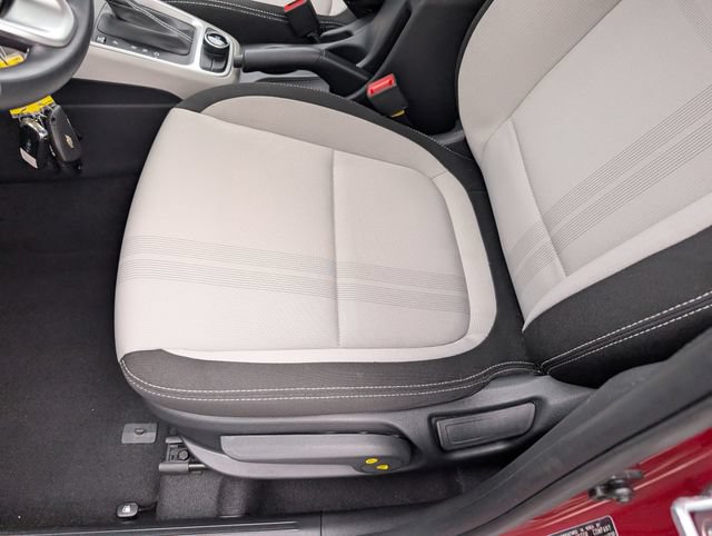 Used 2023 Hyundai Venue SEL w/ Cargo Package FWD image 19