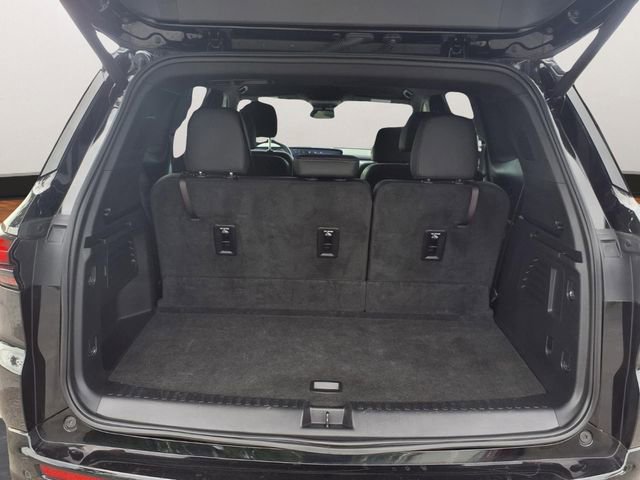 Certified 2025 Buick Enclave Sport Touring FWD image 22