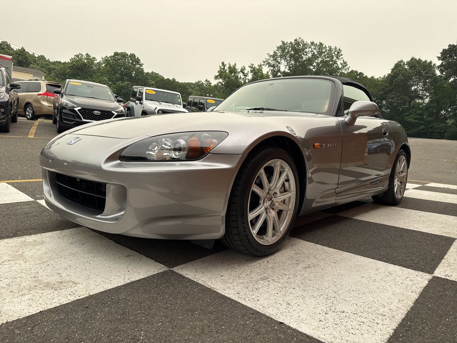 Used 2004 Honda S2000 image 9