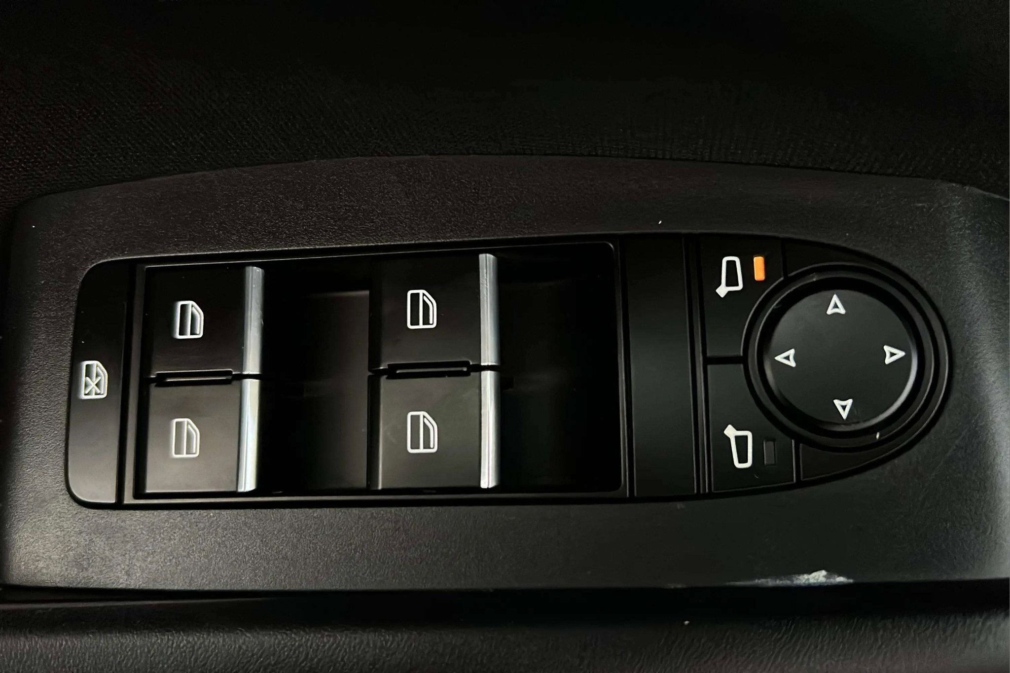 Used 2021 MAZDA MAZDA3 s image 45