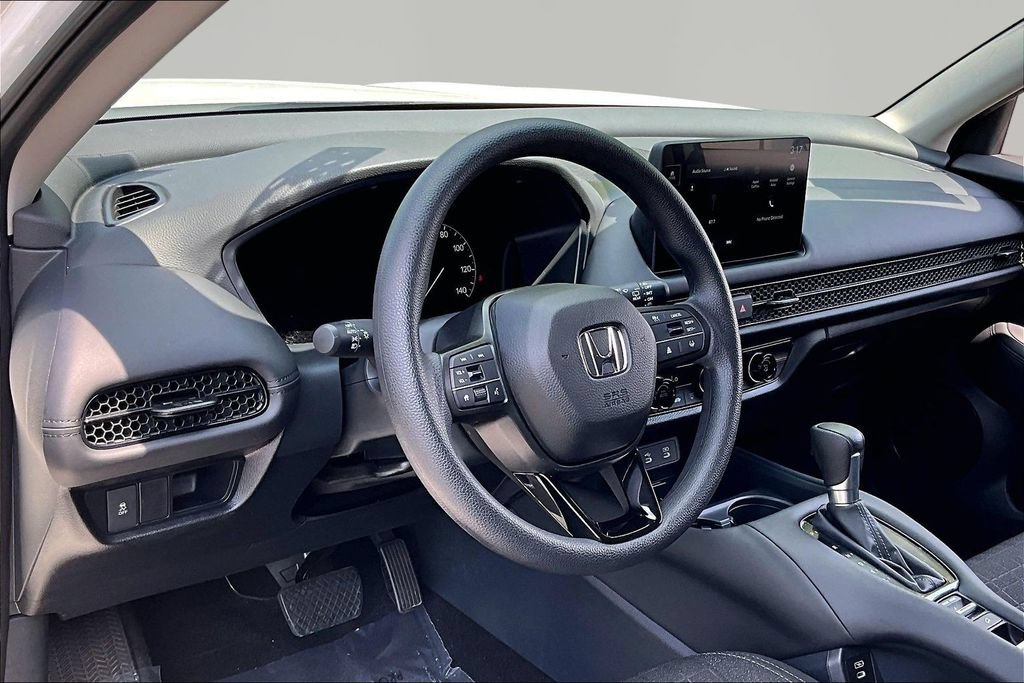 Certified 2026 Honda HR-V LX image 12