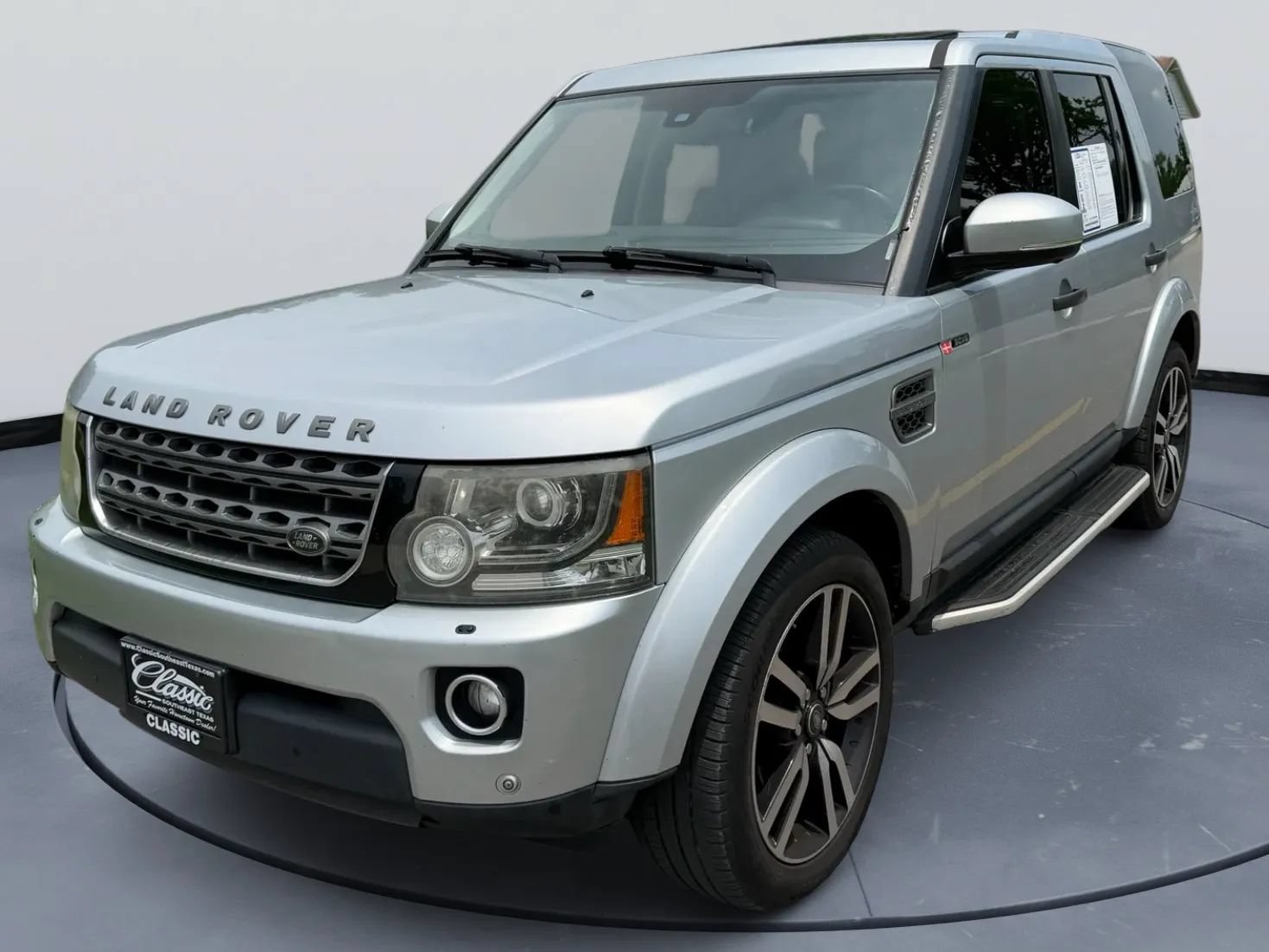Used 2015 Land Rover LR4 HSE AWD/4WD image 11
