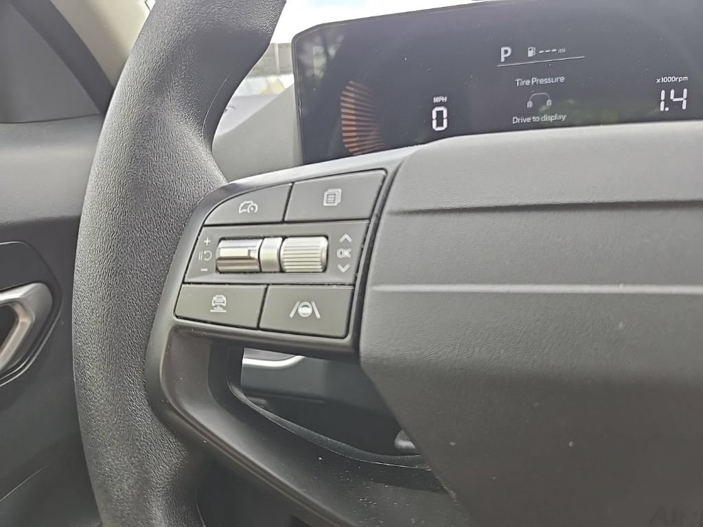 Certified 2025 Kia K4 FWD image 14