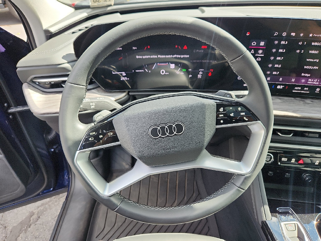 Certified 2025 Audi Q5 Premium w/ Convenience Package AWD/4WD image 20