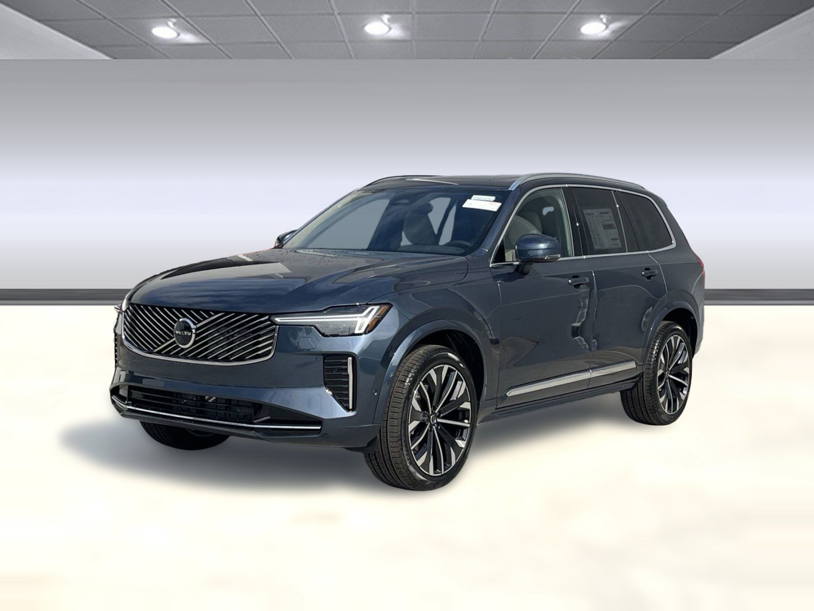 Used 2026 Volvo XC90 B6 Plus w/ Protection Package Premier AWD/4WD image 25