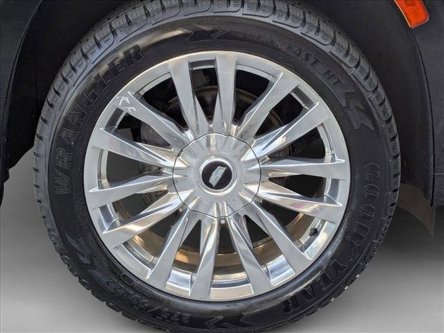 Used 2021 Cadillac Escalade ESV Premium Luxury image 26