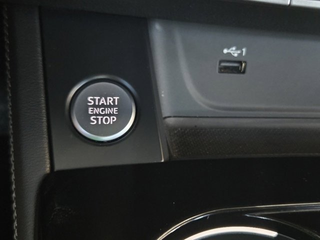 Used 2024 Audi A4 2.0T Premium Plus image 38