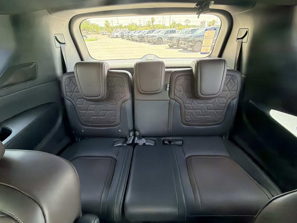 New 2026 Nissan Armada Platinum RWD image 15