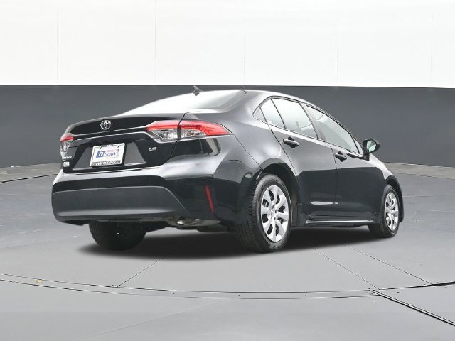 Used 2026 Toyota Corolla LE FWD image 43