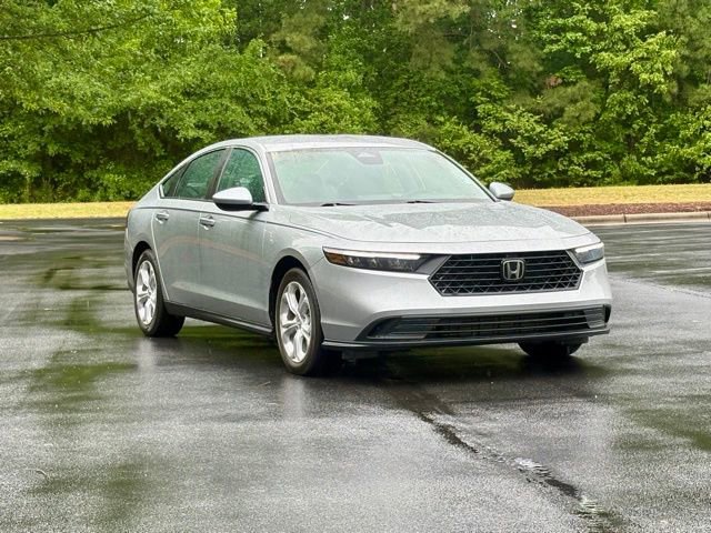 Used 2024 Honda Accord LX image 11